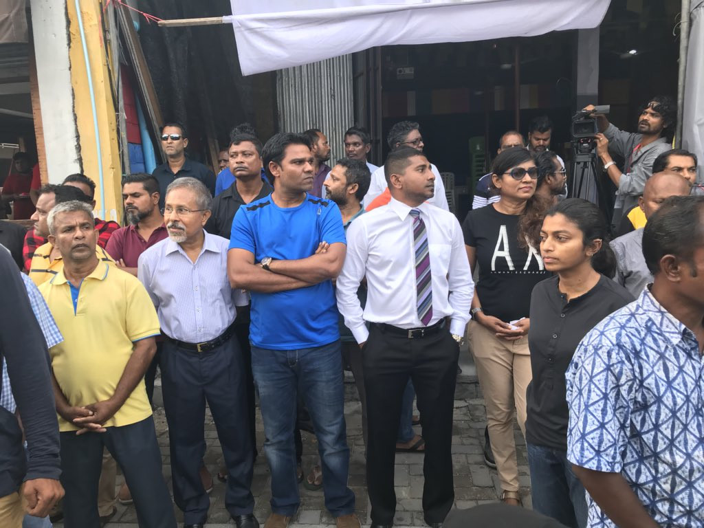 މެމްބަރު މަހުލޫފު އެއްވުމެއްގެ ތެރޭގައި