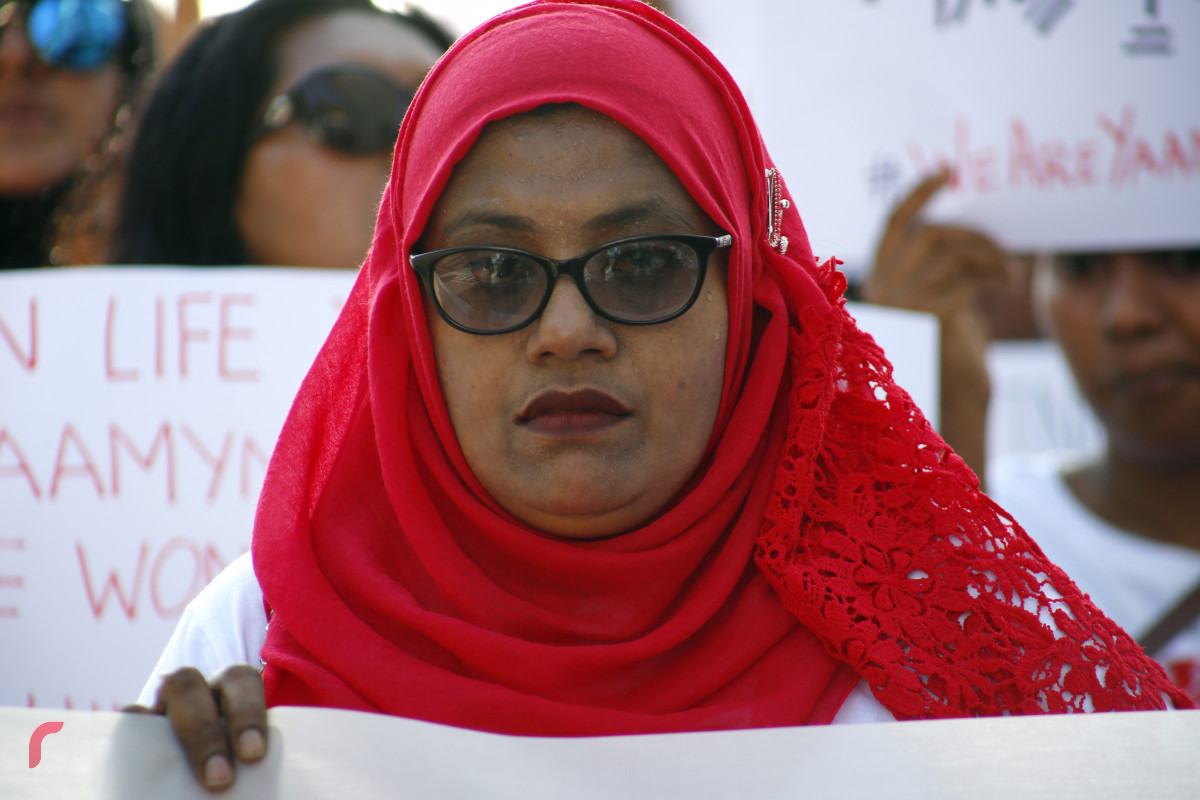 މި ހިންގާލުމުގައި ޔާމިންގެ މަންމަ އާއި، އެކުވެރިންނާއި އަދި އިންސާފަށް ލޯބި ކުރާ މީހުން ވަނީ ބައިވެރިވެފައި