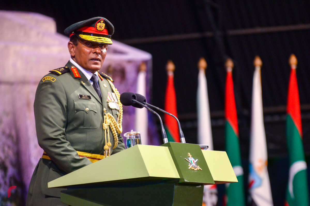 އޭޕްރިލް 25، 2018: ސިފައިންގެ 126 ވަނަ އަހަރީ ދުވަސް ފާހަގަ ކުރުމަށް ބޭއްވި ރަސްމިއްޔާތުގައި ޗީފް އޮފް ޑިފެންސް ފޯސް މޭޖަރ ޖެނެރަލް ޝިޔާމް ވާހަކަފުޅު ދައްކަވަނީ