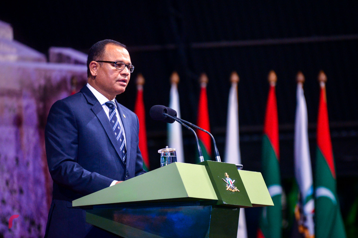 އޭޕްރިލް 25، 2018: ސިފައިންގެ 126 ވަނަ އަހަރީ ދުވަސް ފާހަގަ ކުރުމަށް ބޭއްވި ރަސްމިއްޔާތުގައި ޑިފެންސް މިނިސްޓަރ އާދަމް ޝަރީފް އުމަރު ވާހަކަ ދައްކަވަނީ