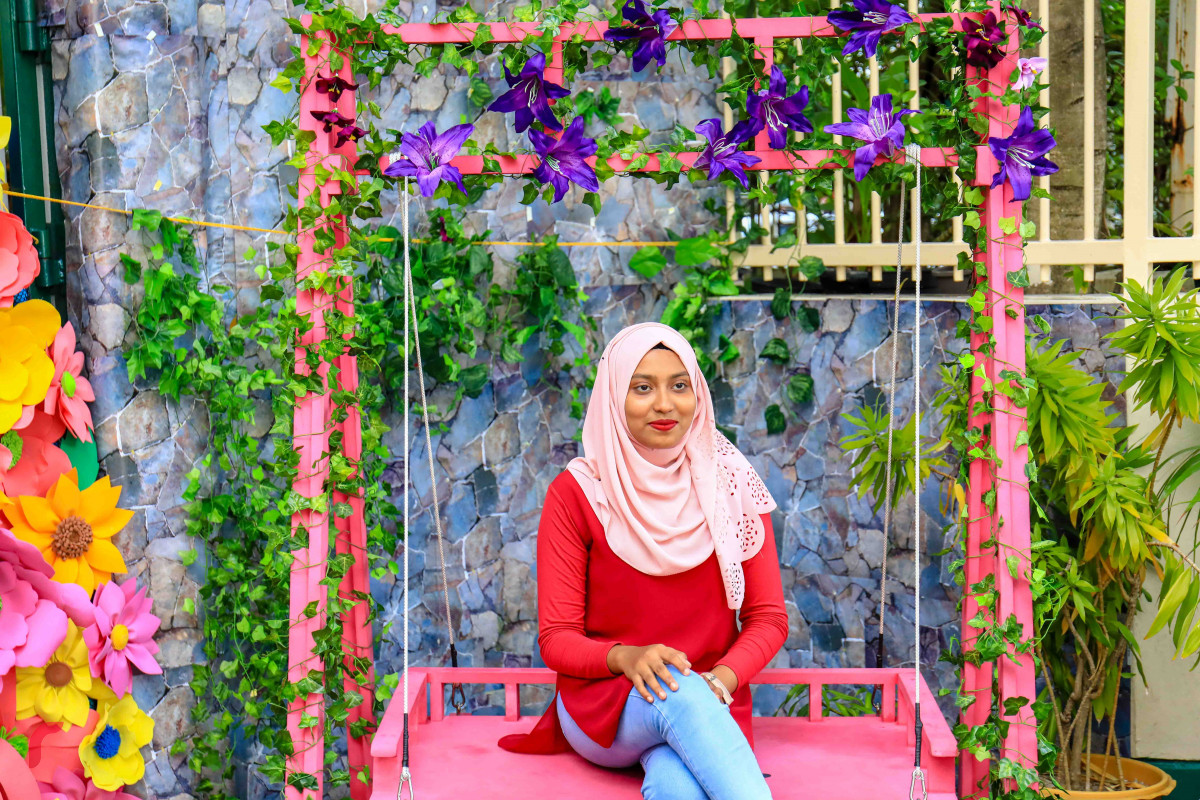 މެއި 20، 2018: ކުޑަކުދިންގެ ދުވަސް ފާހަގަކުރުމަށް ކަލާފާނު ސްކޫލްގައި ކުރިއަށްގެންދިޔަ ހަރަކާތްތަކުގެ ތެެރެއިން، ކުޑަކުދިންގެ ދުވަހަކީ ކޮންމެ އަހަރަކުވެސް ކުލަގަދަކޮށް ފާހަގަކުރަމުން އަންނަ ދުވަހެއް -- ފޮޓޯ: މުޙައްމަދު ޝަރުހާން