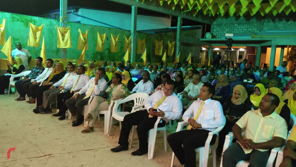 މެއި 11، 2018 : ރައީސް ނަޝީދުގެ ކެމްޕެއިން ލޯންޗްކުރުމަށް އައްޑޫގައި ބޭއްވި ޖަލްސާގެ ތެރެއިން