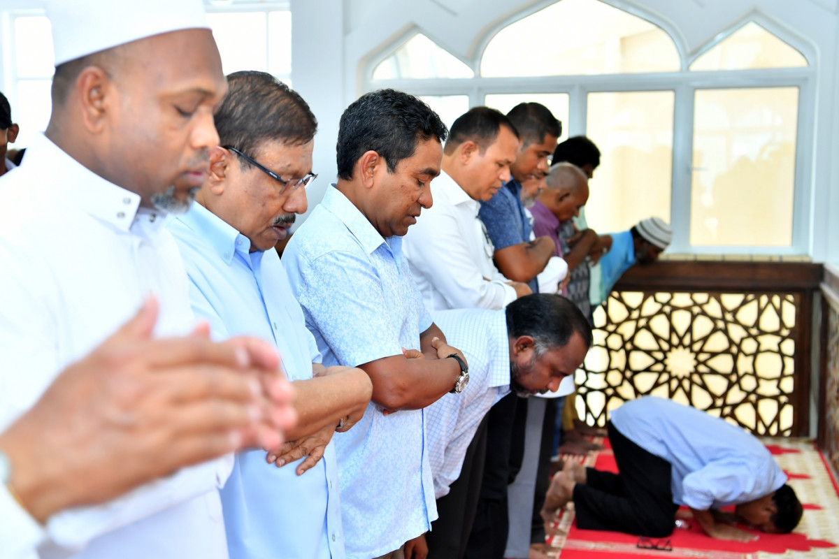 މެއި 18، 2018: ޒިޔާރަތް މިސްކިތް ހުޅުވައިދެއްވުމަށް ކުރިއަށްގެންދިޔަ ރަސްމިއްޔާތުގެ ތެރެއިން. -- ފޮޓޯ: ރައީސް އޮފިސް