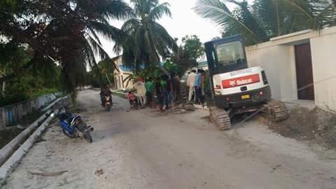 ފޮނަދޫ މަގު ހެދުމުގެ މަސައްކަތުގައި