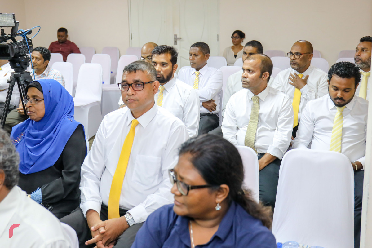 މެއި 31، 2018: އެމްޑީޕީގެ އިން މާބްލް ހޮޓެލްގައި ބޭއްވި އެ ޕާޓީގެ ގައުމީ މަޖިލީހުގެ 163 ވަނަ ޖަލްސާގެ ތެރެއިން -- ފޮޓޯ: މުހައްމަދު ޝަރުހާން