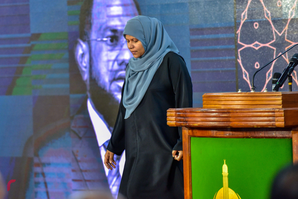 ޖޫން 1، 2018: ކުރީގެ އިސްލާމިކް މިނިސްޓަރު ޑރ. އަބްދުލް މަޖީދު އަބްދުލް ބާރީގެ ހަނދާނުގައި، އިސްލާމީ މަރުކަޒުގައި ބޭއްވި ތައުބީރުގެ ޖަލްސާގެ ތެރެއިން -- ފޮޓޯ: މުހައްމަދު ޝަރުހާން / ރާއްޖެ އެމްވީ