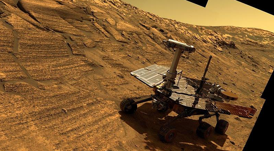 މާސްގައި އޮޕޮޗުނިޓީ ރޯވަރ ހަރަކާތްތެރިވާ މަންޒަރު ދެއްކުމަށް ނާސާއިން ސްޓިމިއުލޭޓްކޮށް، އާންމުކޮށްފައިވާ ފޮޓޯއެއް