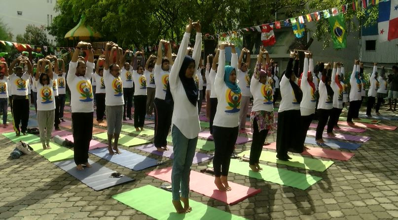 މިއަދު ކުރިއަށް ގެންދިޔަ ޔޯގާ ހަރަކާތުގެ ތެރެއިން...