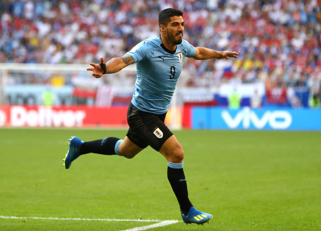 ގްރޫޕް އޭގެ ދެވަނަ މެޗުގައި ރަޝިއާ އަދި އުރުގުއޭ ކުޅުނު މެޗުގެ ތެރެއިން އުރުގުއޭގެ ފުރަތަމަ ލަނޑު ޖެހި ލުއިސް ސުއަރޭޒް ލަނޑު ޖެހުމަށްފަހު އުފާފާޅުކުރަނީއެވެ. މި މެޗު 3-0 ގެ ނަތީޖާއަކުން ކާމިޔާބުކުރީ އުރުގުއޭއެވެ. ރަޝިއާ ވެސް ވަނީ ދެވަނަ ބުރަށް ދަތުރުކޮށްފައެވެ.