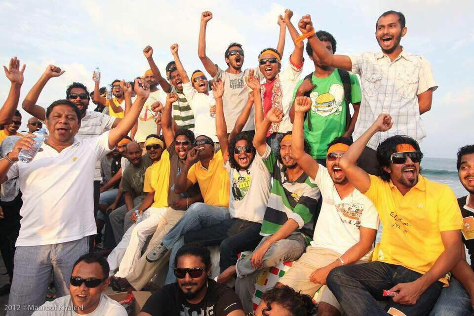 އެމްޑީޕީ އިން އިންތިޒާމްކޮށްގެން ކުރިއަށްގެންދިޔަ އެއްވުމެއްގައި އެމްޑީޕީގެ ސަޕޯޓަރުން މަޑުކޮށްލައިގެން