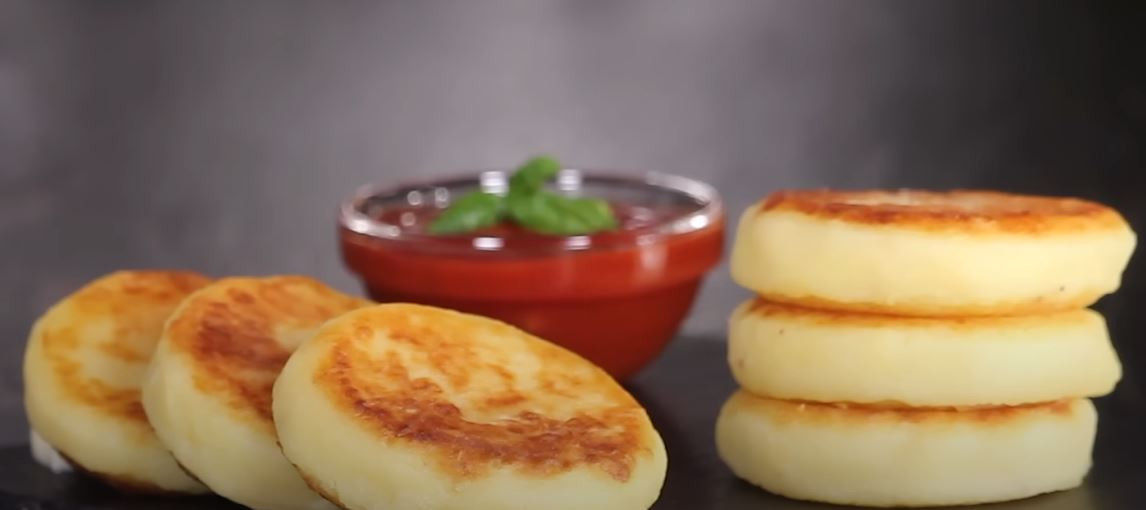 އަލުވި ޗީޒް ޕޭންކޭކް