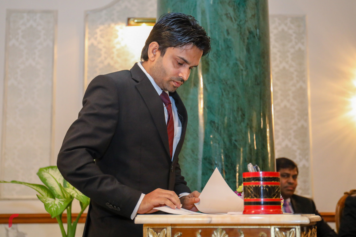 ޖުލައި 24، 2018: ހައިކޯޓުގެ ފަނޑިޔާރުންގެ އިޤްރާރުގައި ޝަހީދު  ސޮއެކުރައްވަނީ