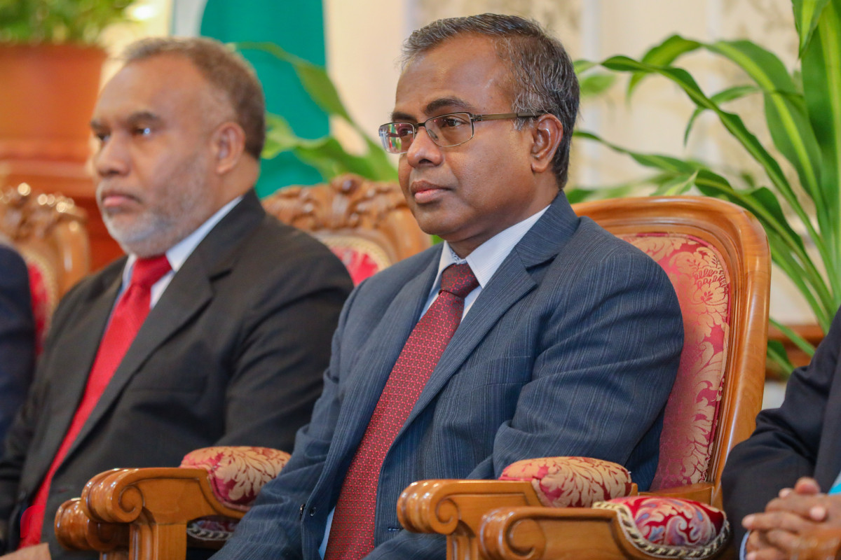 ޖުލައި 24، 2018: ހައިކޯޓުގެ ފަނޑިޔާރުންގެ ގޮތުގައި ފައިސަލްއާއި ޝަހީދު ހުވައި ކުރެއްވުމުގެ ރަސްމިއްޔާތުގައި ސުޕްރީމް ކޯޓުގެ ބައެއް ފަނޑިޔާރުން ބައިވެރިވެވަޑައިގަންނަވަނީ