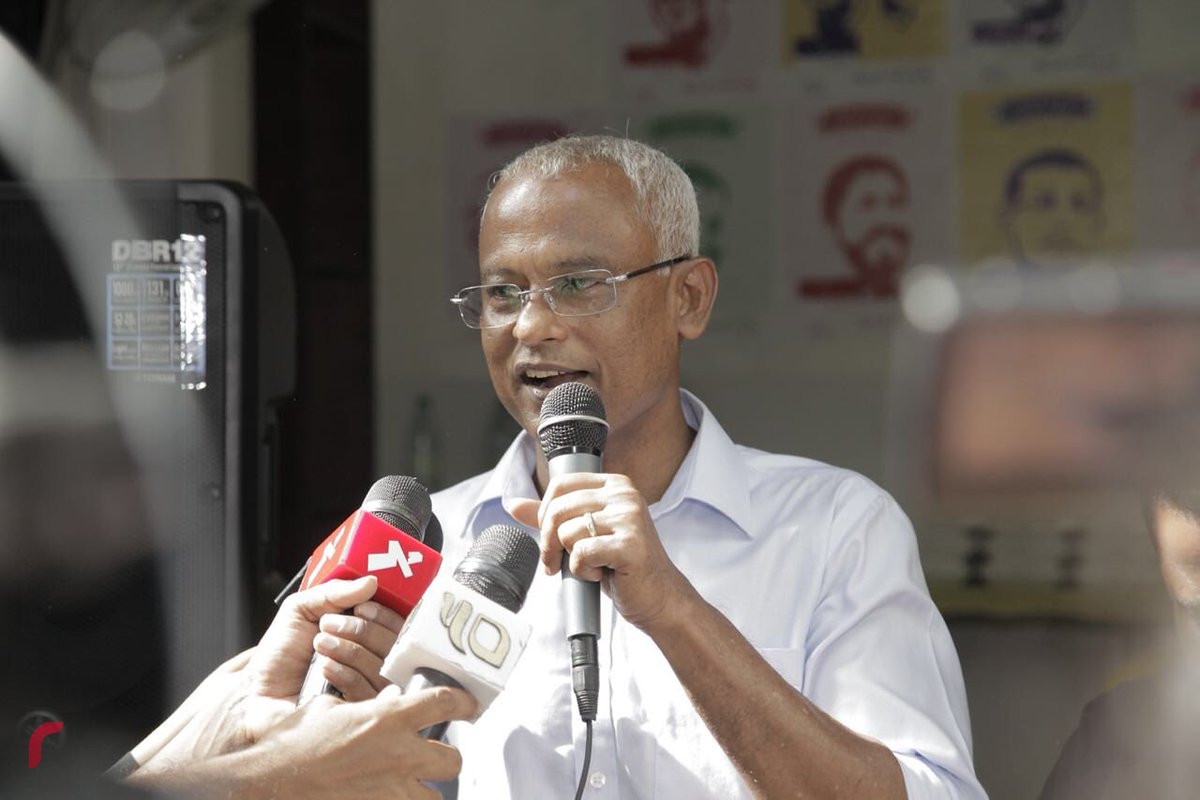 ކެމްޕޭން ހަރަކާތެއްގައި އިބޫ ވާހަކަ ދައްކަވަނީ