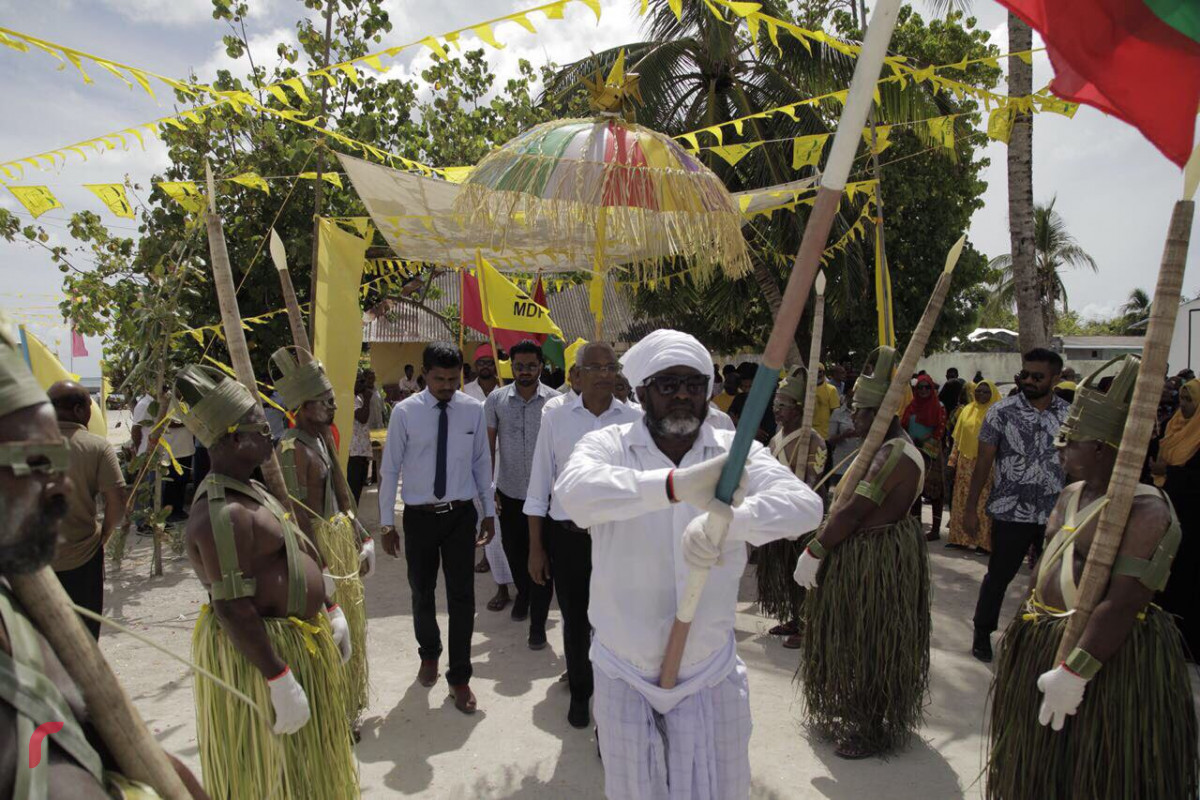 އިސްދޫއިން އިބޫއަށް މަރުޙަބާ ދަންނަވަނީ