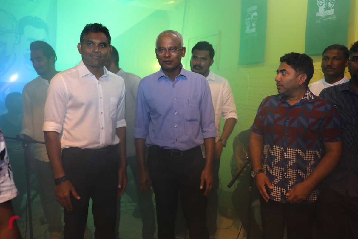 ޒުވާނުންގެ ޖަގަހަ ހުޅުވުމުގެ ރަސްމިއްޔާތުގައި އިބޫ އަދި ފައިސަލް