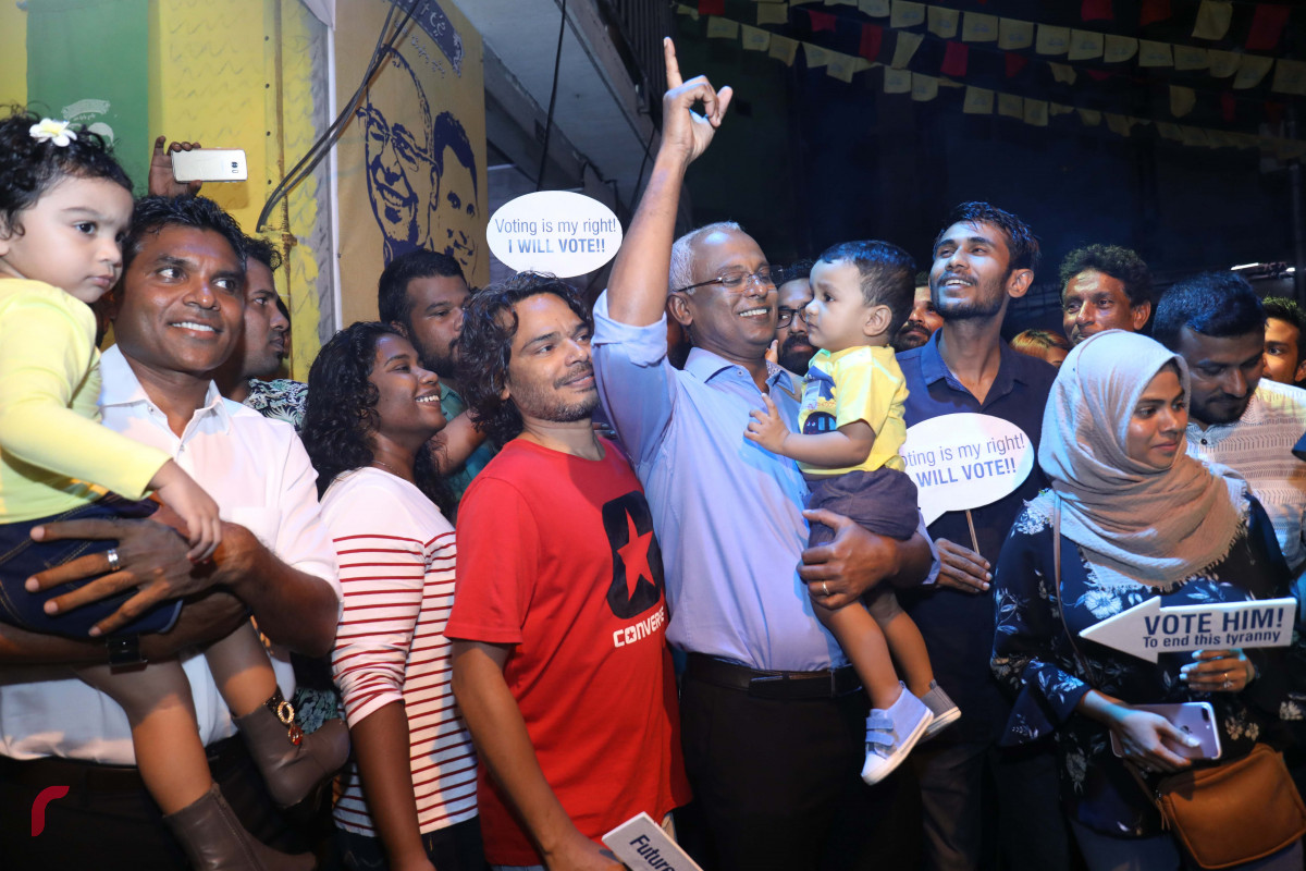 އޯގަސްޓް 15، 2018: ގުޅިފައިވާ އިއްތިހާދުން މައްޗަންގޯޅީގައި ޒުވާނުންގެ ޖަގަހައެއް ހުޅުވުމަށް ކުރިއަށް ގެންދިޔަ ރަސްމިއްޔާތުގެ ތެރެއިން. ފޮޓޯ:- މުހައްމަދު ޝަރުހާން/ ރާއްޖެ އެމްވީ