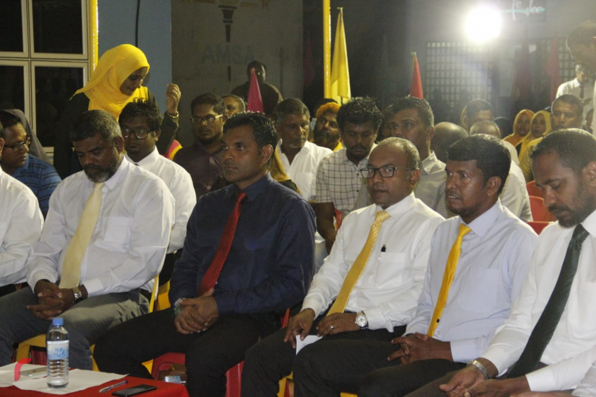 ފައިސަލް އާއި ޕާޓީތަކުގެ އިސްވެރިން މަތިވެރީގެ ޖަލްސާގައި