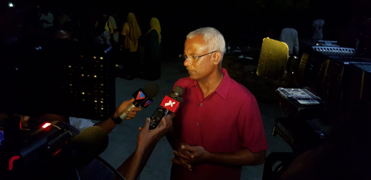 އޯގަސްޓް 17، 2018: ކޯލިޝަންގެ ކެނޑިޑޭޓްއާއެކު ހުޅުމާލޭގައި ކުރިއަށްގެންދިޔަ ޒުވާނުންގެ ބާބަކިއުގެ ތެރެއިން މީޑީއާތަކަށް