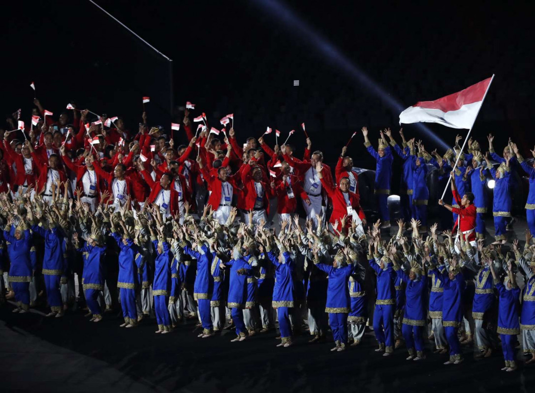 އޯގަސްޓް 18، 2018: އިންޑޮނީޝިއާ- އޯގަސްޓް 18 އިން ސެޕްޓެމްބަރު 2 އަށް އިންޑޮނީޝިއާގެ ޖަކާޓާ އަދި ޕެލެމްބަންގްގައި ކުރިއަށްދާ އޭޝިއަން ގޭމްސްގެ ހުޅުވުމުގެ ރަސްމިއްޔާތުގައި އިންޑޮނީޝިއާގެ ޓީމް ބައިވެރިވަނީ، މި އަހަރުގެ އޭޝިއަން ގޭމްސްގައި 45 ގައުމުން 40 ތަފާތު ކުޅިވަރެއްގައި ބައިވެރިވާނެއެވެ.