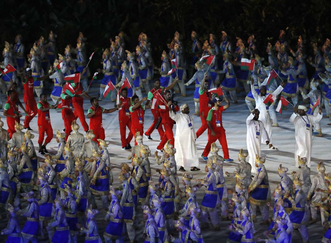 އޯގަސްޓް 18، 2018: އިންޑޮނީޝިއާ- އޯގަސްޓް 18 އިން ސެޕްޓެމްބަރު 2 އަށް އިންޑޮނީޝިއާގެ ޖަކާޓާ އަދި ޕެލެމްބަންގްގައި ކުރިއަށްދާ އޭޝިއަން ގޭމްސްގެ ހުޅުވުމުގެ ރަސްމިއްޔާތުގައި އޮމާންގެ ޓީމް ބައިވެރިވަނީ، މި އަހަރުގެ އޭޝިއަން ގޭމްސްގައި 45 ގައުމުން 40 ތަފާތު ކުޅިވަރެއްގައި ބައިވެރިވާނެއެވެ.