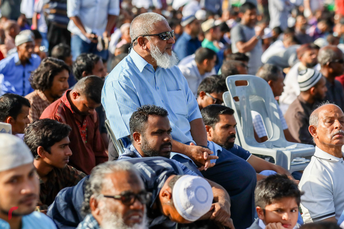 އޯގަސްޓް 21، 2018: މާފަންނު ސްޓޭޑިއަމްގައި ކުރެވުނު އަޟްހާ އީދު ނަމާދުގެ ތެރެއިން، ސްޓޭޑިއަމްގައި ކުރެވުނު އީދު ނަމާދުގައި ގިނަ އަދަދެއްގެ ފަރާތްތަކުން ވަނީ ބައިވެރިވެފައި