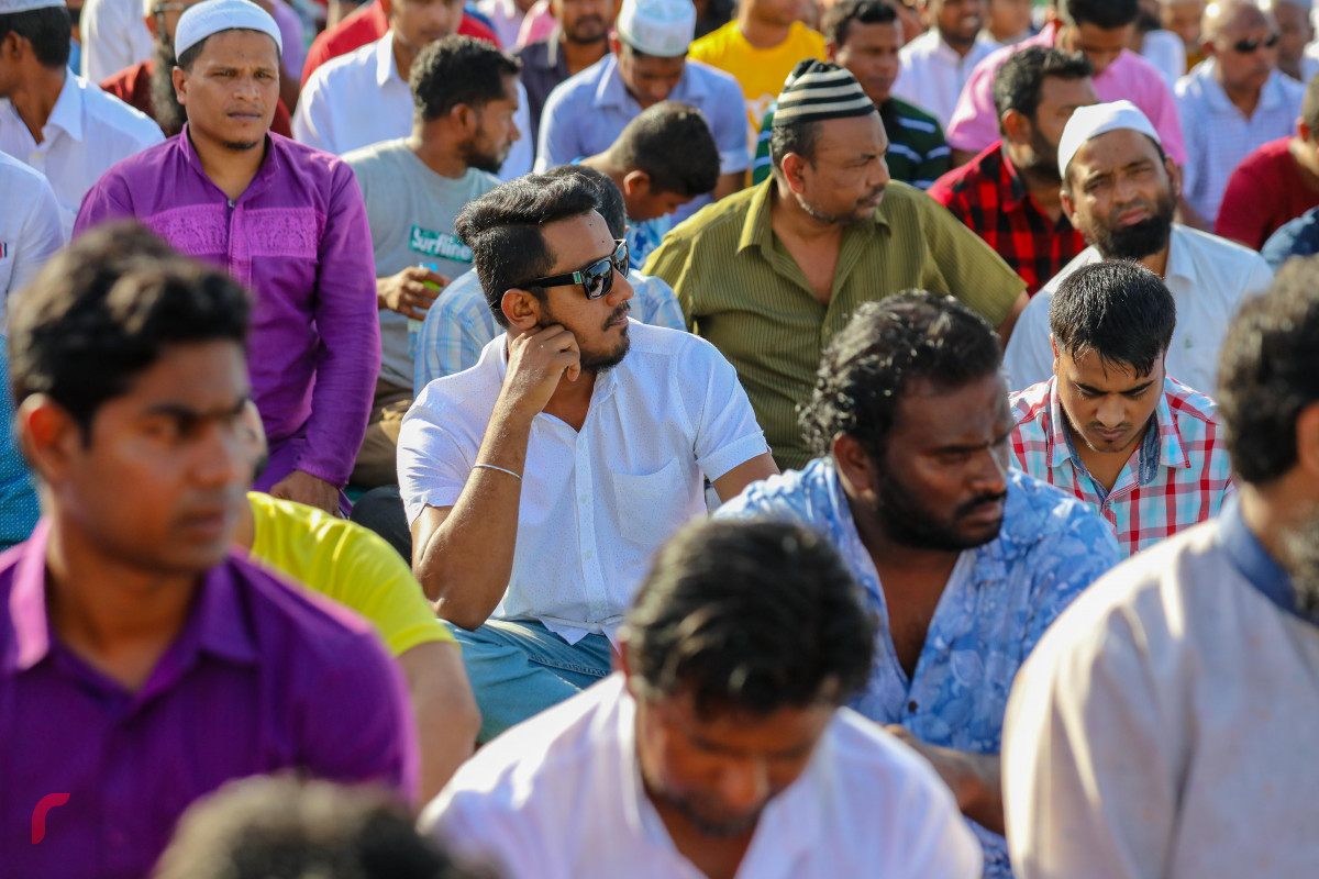 އޯގަސްޓް 21، 2018: މާފަންނު ސްޓޭޑިއަމްގައި ކުރެވުނު އަޟްހާ އީދު ނަމާދުގެ ތެރެއިން، ސްޓޭޑިއަމްގައި ކުރެވުނު އީދު ނަމާދުގައި ގިނަ އަދަދެއްގެ ފަރާތްތަކުން ވަނީ ބައިވެރިވެފައި