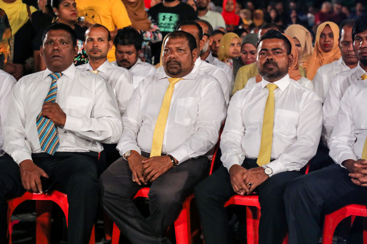 ސެޕްޓެމްބަރު 8، 2018: "އިންސާފުގެ މަގަށް" ނަމުގައި ގުޅިފައިވާ ޕާޓީތަކުން ހޮނިހިރު ދުވަހުގެ ރޭ ކާނިވާ ސަރަހައްދުގައި ބޭއްވި ޖަލްސާގެ ތެރެއިން -- ފޮޓޯ: މުހައްމަދު ޝަރުހާން/ ރާއްޖެ އެމްވީ