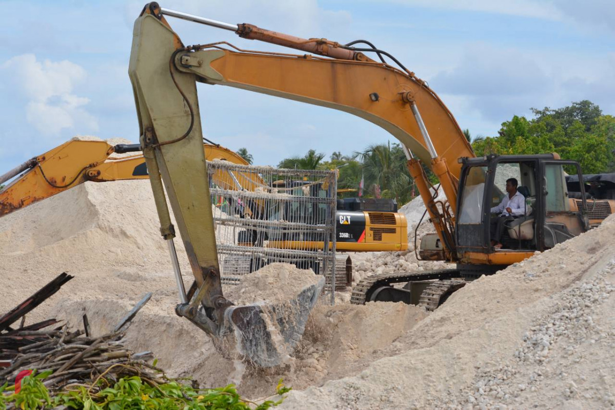 ނޮޅިވަރަމްގެ ގޮނޑުދޮށް ކޮންނަ ކަމަށް ބުނާ ފޮޓޯ