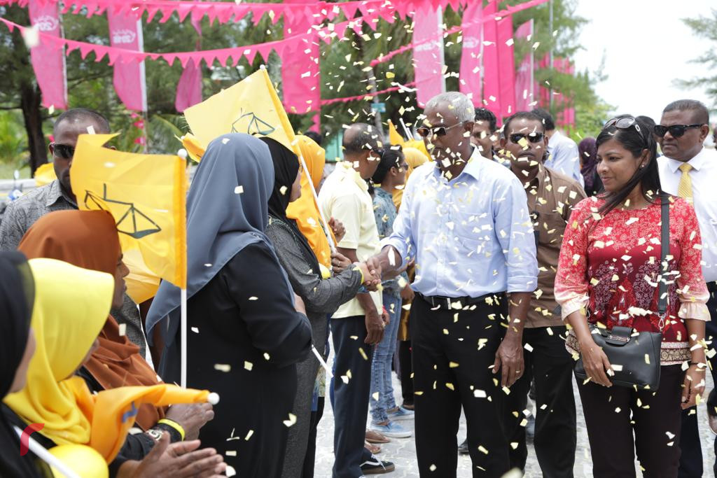 އިބޫ އައްޑޫ ސިޓީ މީދޫ އަށް ވަޑައިގަތުމުން އެމަނިކުފާނަން ވަނީ ހޫނު މަރުޙަބާ އެއް ދަންނަވާފައި