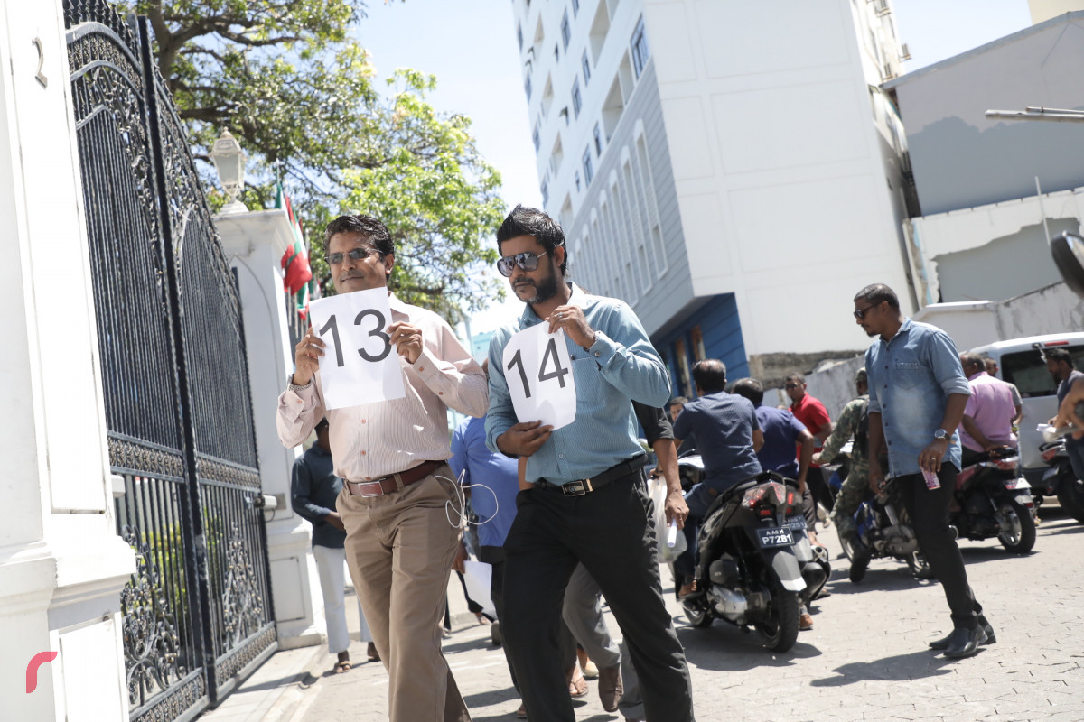 އޮކްޓޫބަރު 21، 2018: 23 މިއަދުގެ އަޑުއެހުމަށް ވަނުމަށް ކިޔޫ ހަދާފައި -- ފޮޓޯ: މުހައްމަދު ޝަރުހާން / ރާއްޖެ އެމްވީ