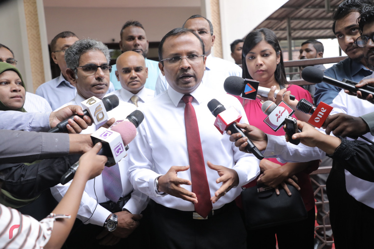 ޖުމްހޫރީ ޕާޓީގެ ޕާލަމެންޓްރީ ގްރޫޕުގެ ލީޑަރު އަބްދުﷲ ރިޔާޒު