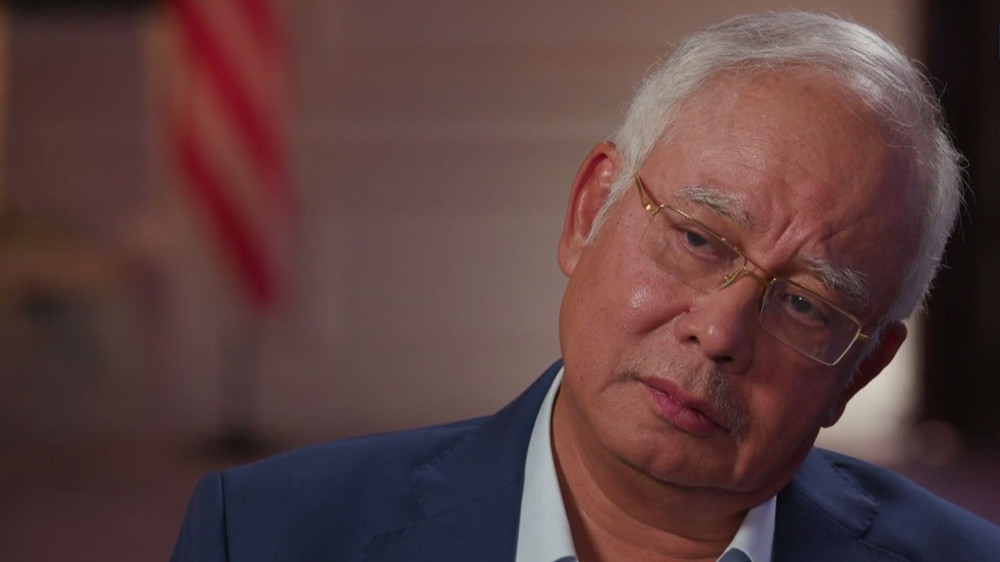 އަލްޖަޒީރާގެ 101 އީސްޓަށް ނަޖީބު އިންޓަވިއުދެއްވަނީ