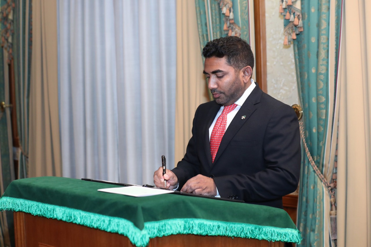 މިނިސްޓަރ އޮފް ހެލްތް އަލްފާޟިލް ޢަބްދުﷲ އަމީން