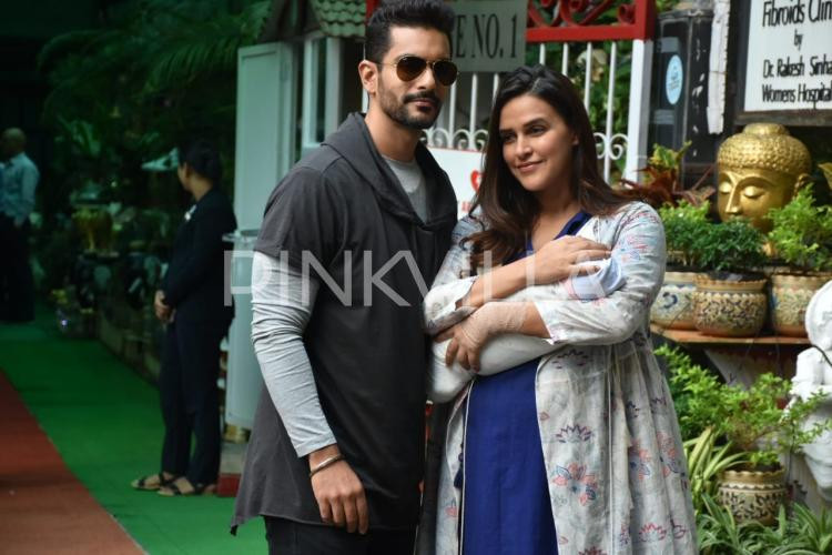 ނޭހާ ދޫޕިއާ، ފިރިމީހާ އަންގަދް ބޭދީ އަދި ދަރިފުޅު މެހްރް ދޫޕިއާ ބޭދީ