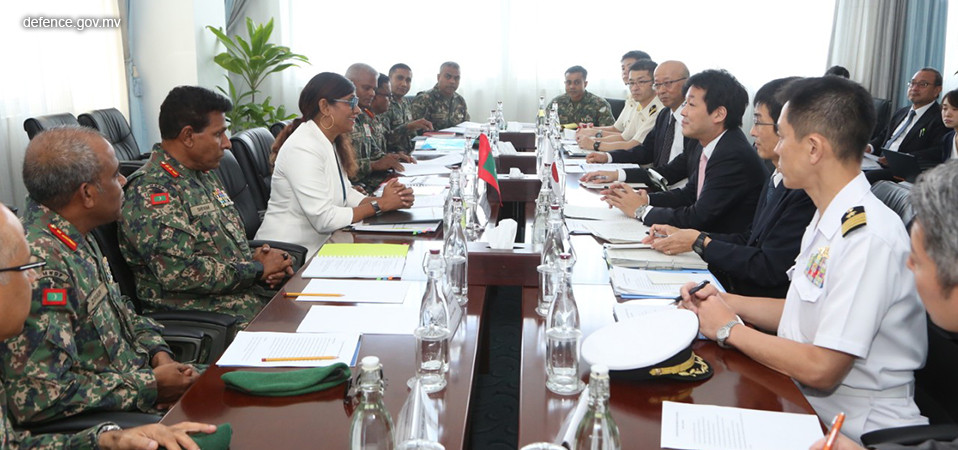 ޖަޕާނުގެ ބޮޑުވަޒީރާއެކު ބޭއްވި ބައްދަލުކުރެއްވުމުގެ ތެރެއިން