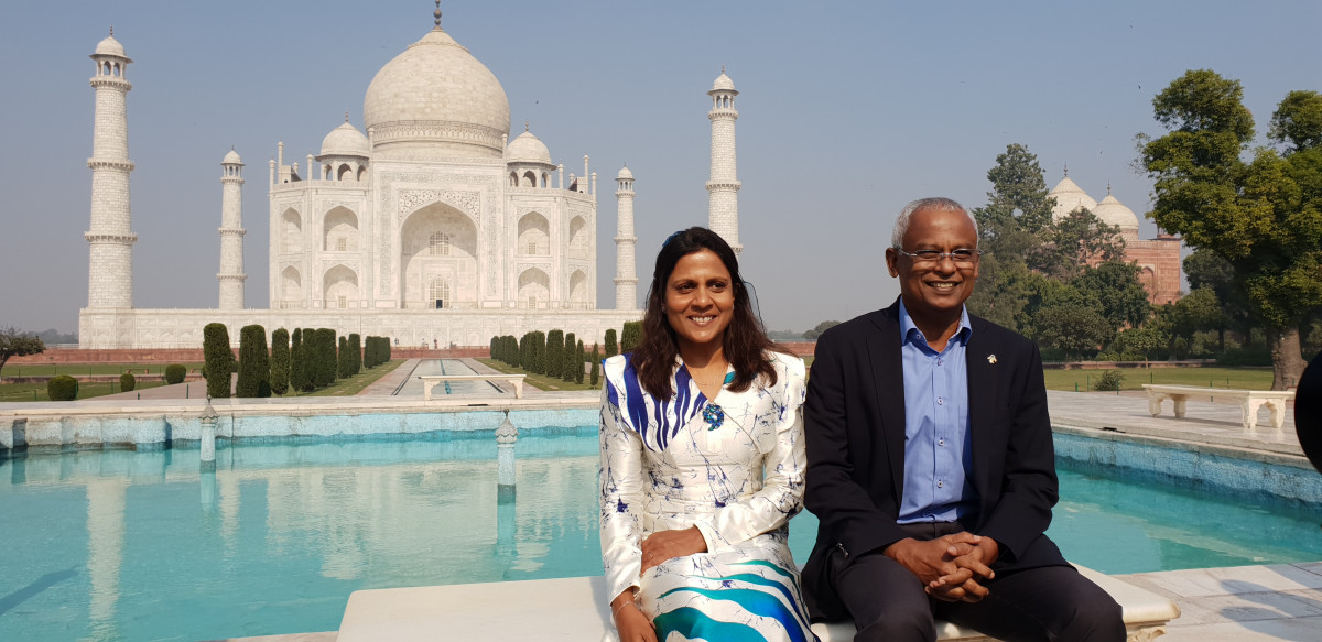 ރައީސްގެ ދެކަނބަލުން ތާޖް މަހަލްގައި