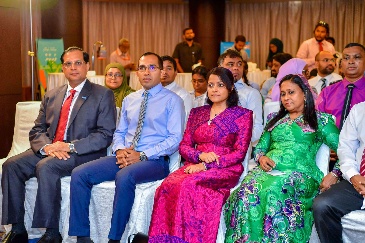 ސިއްޙަތަށް ރަނގަޅު ނޫން ބާވަތްތަކާމެދު ހޭލުންތެރިކުރުމަށް ކުރެވޭ ހޭދަ އިތުރުކުރުމުގެ ވަޢުދުގެ ދަށުން ހިންގުމަށް ހަމަޖެހިފައިވާ ޙަރަކާތްތައް އިފުތިތާޙުކުރުން - ރައްކާތެރިނުވުމުގެ ސަބަބުން ސިއްހަތަށް ކުރަންޖެހޭ ހޭދަ ވެސް ބޮޑުވެގެންދާ ކަމަށް ނައިބް ަރއީސް ވިދަޅުވި -- ފޮޓޯ: ރައީސް އޮފީސް