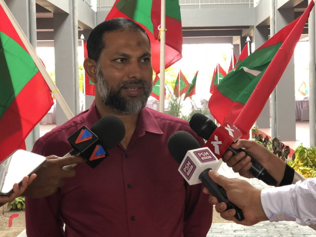 ހޯމް މިނިސްޓަރ ޝެއިހް އިމްރާން
