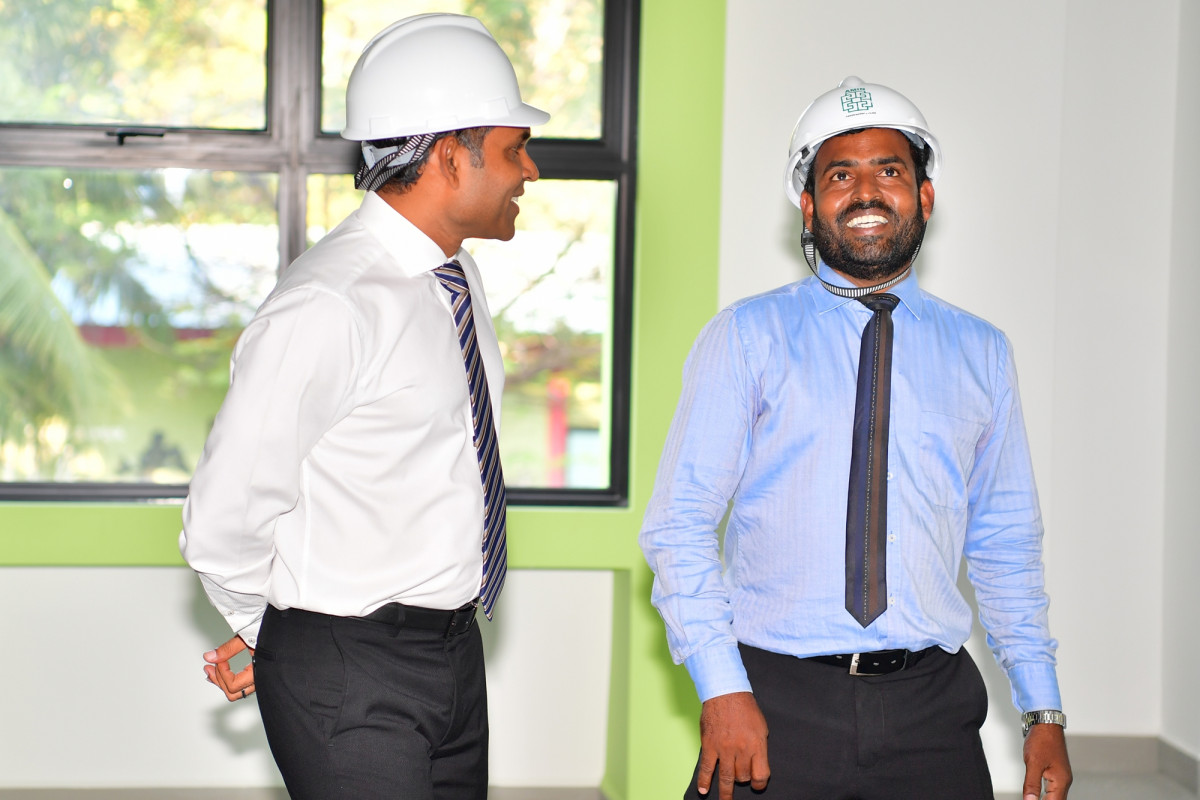 ލިޓްލް ޖެމްސް ޕްރީ ސްކޫލު ކައިރީގައި ހަތް ބުރި އަށް އިމާރާތްކުރި ސްކޫލުން ގާތްގަނޑަކަށް 1700 އެއްހާ ދަރިވަރުންނަށް ޖާގަ ލިބޭނެ -- ފޮޓޯ: ރައީސް އޮފީސް