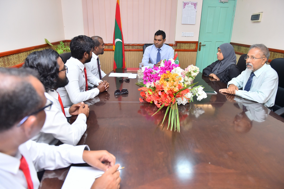 ރައީސުލްޖުމްހޫރިއްޔާގެ ނައިބު ފައިޞަލް ނަސީމް ހިންމަފުއްޓަށް ޒިޔާރަތްކުރެއްވުން -- ފޮޓޯ: ރައީސް އޮފީސް