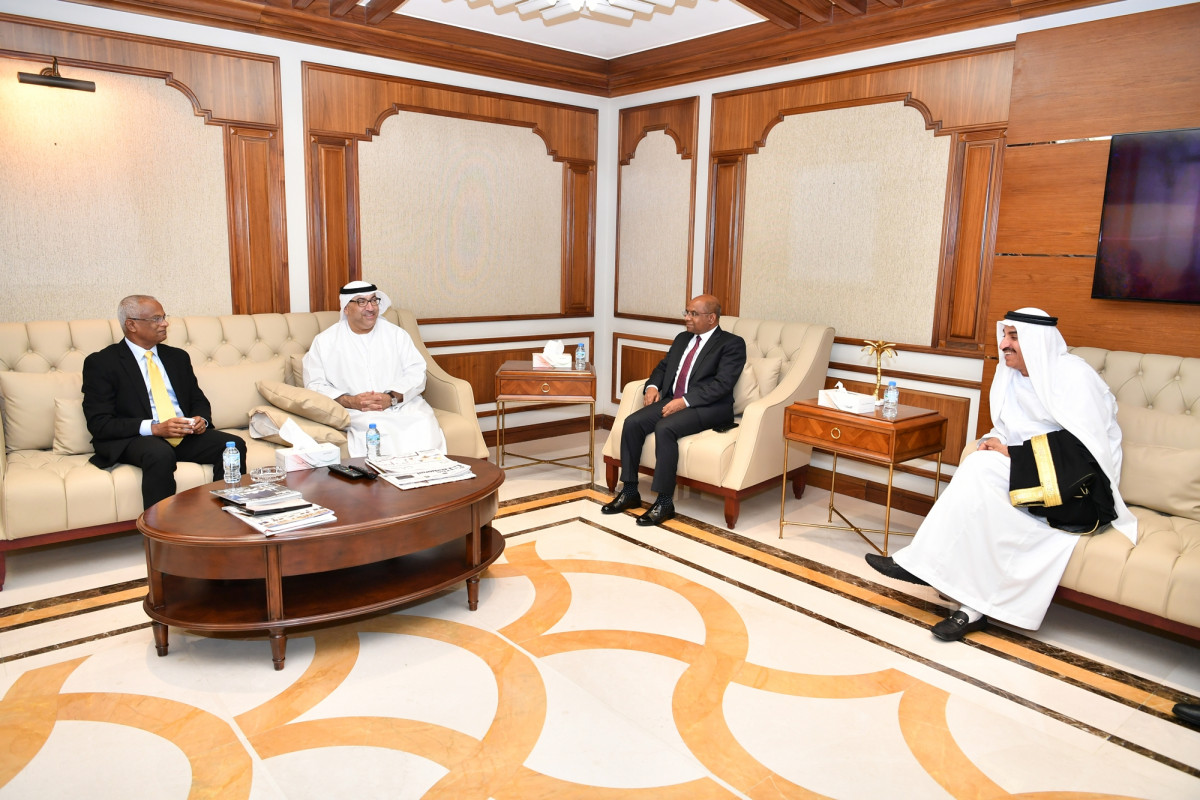 ރަސްމީ ދަތުރުފުޅެއްގައި ރައީސް ސޯލިހް ޔޫ.އޭ.އީއަށް ވަޑައިގެންނެވުން -- ފޮޓޯ: ރާއްޖެ.އެމްވީ