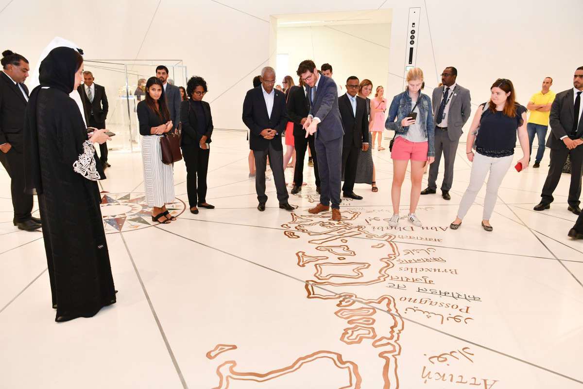 ރައީސުލްޖުމްހޫރިއްޔާ އަބޫދާބީގެ ލޫވްރ މިއުޒިއަމް ބައްލަވާލެއްވުން -- ފޮޓޯ: ރައީސް އޮފީސް