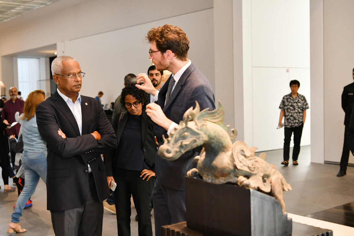 ރައީސުލްޖުމްހޫރިއްޔާ އަބޫދާބީގެ ލޫވްރ މިއުޒިއަމް ބައްލަވާލެއްވުން -- ފޮޓޯ: ރައީސް އޮފީސް