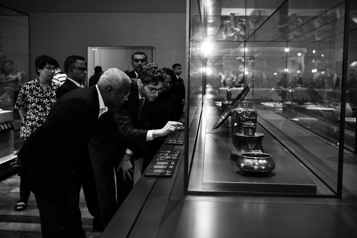 ރައީސުލްޖުމްހޫރިއްޔާ އަބޫދާބީގެ ލޫވްރ މިއުޒިއަމް ބައްލަވާލެއްވުން -- ފޮޓޯ: ރައީސް އޮފީސް