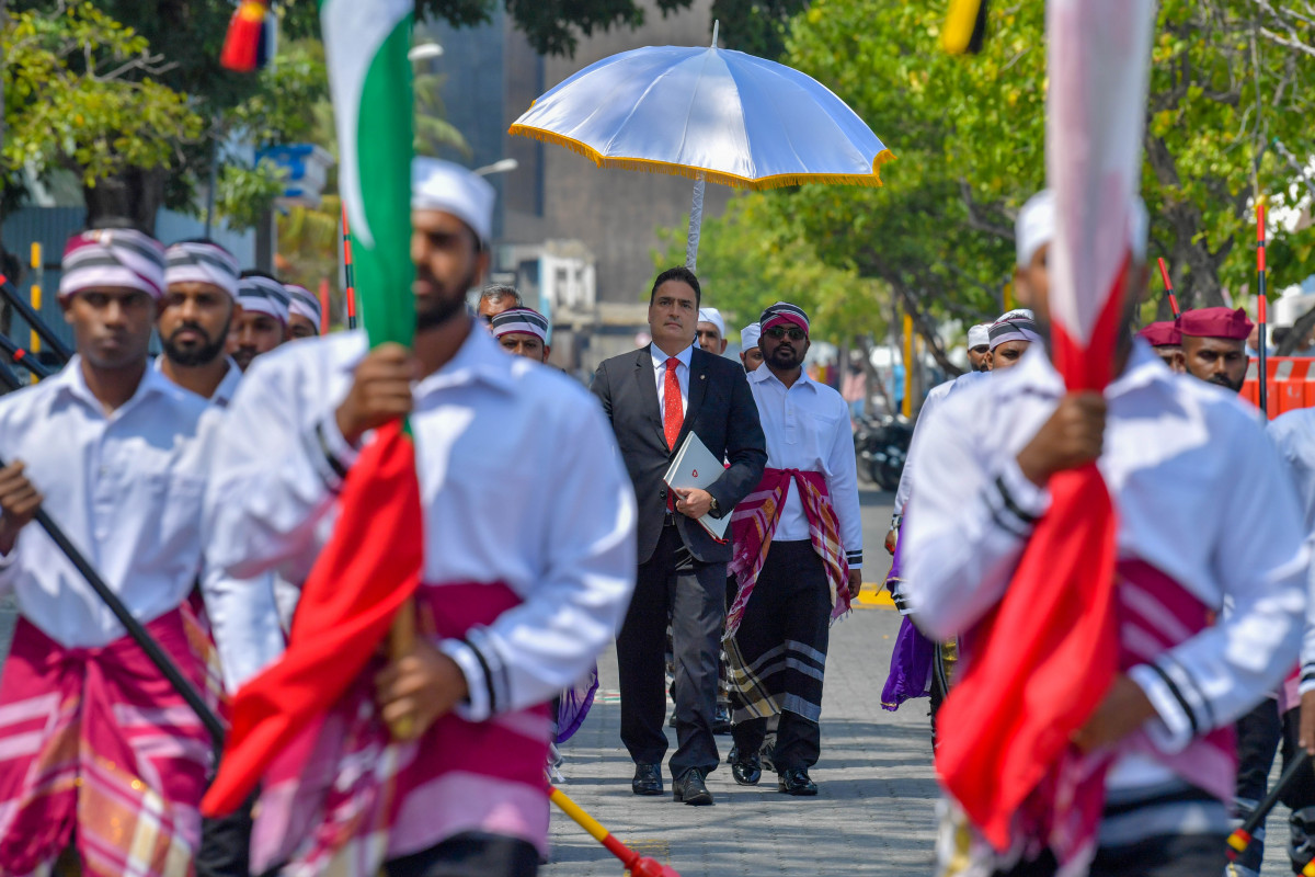 ހޭންސްޕީޓަރ މޮކްގެ ސަފީރުކަމުގެ ދައުރުގައި ރާއްޖެއާއި ސްވިޒަރލެންޑާ ދެމެދުގައިވާ 38 އަހަރުފުރެން ގާތްވެފައިވާ ގުޅުން އިތުރަށް ބަދަހިވާނެކަމަށް އުއްމީދުކުރައްވާކަމުގައި ރައީސް ވިދާޅުވި -- ފޮޓޯ: ރައީސް އޮފީސް