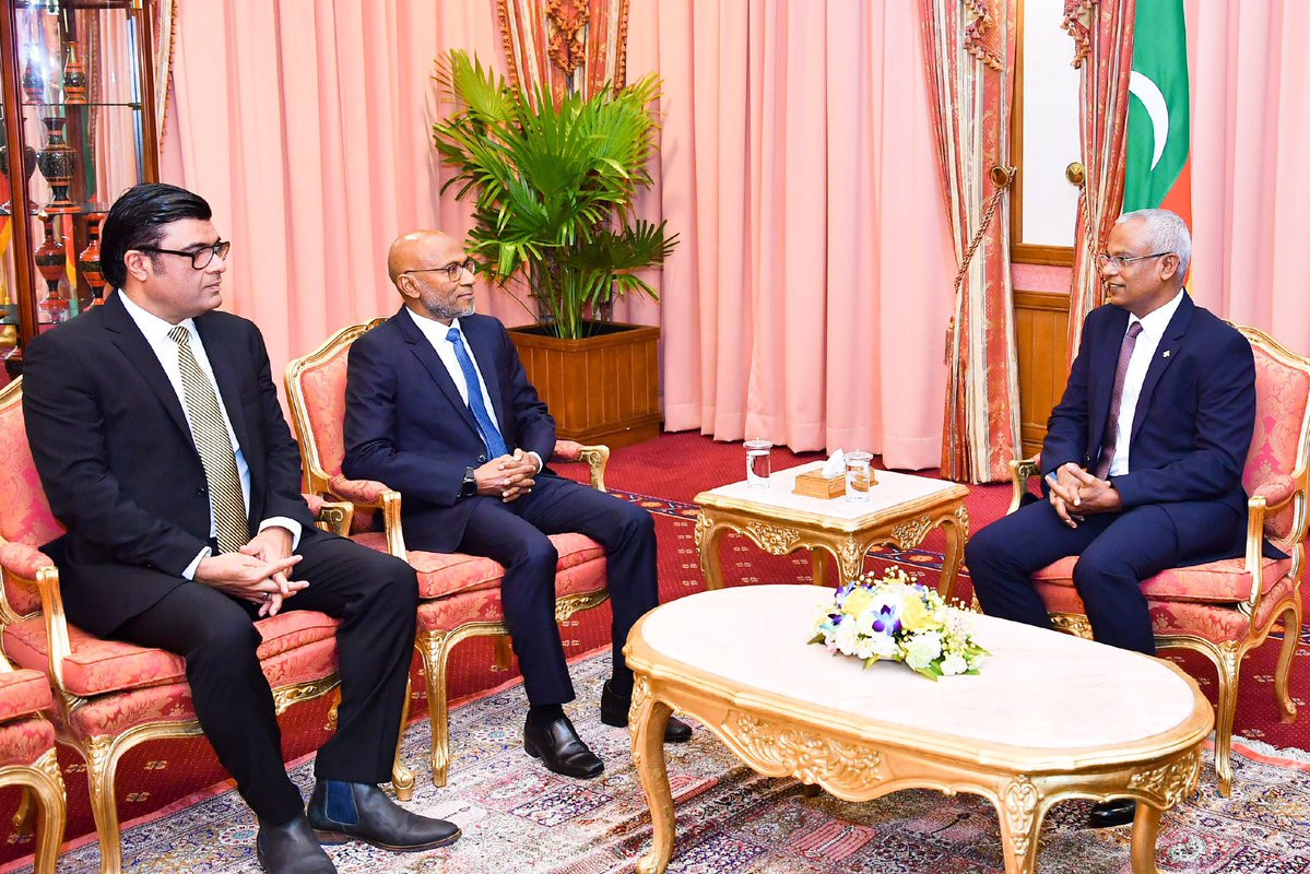 މިއަދު ފަތްކޮޅު ދެއްވި ދެބޭފުޅުން