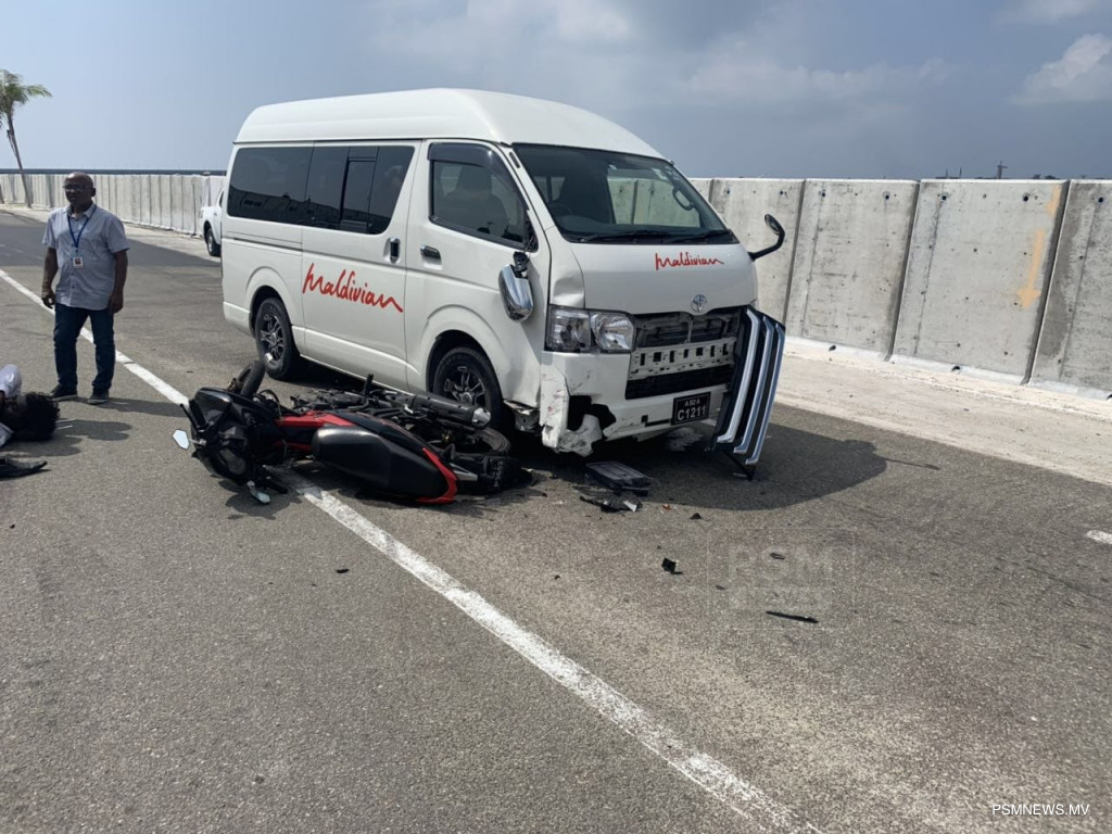 އެއާޕޯޓްގައި މިއަދު ހިނގި އެކްސިޑެންޓް