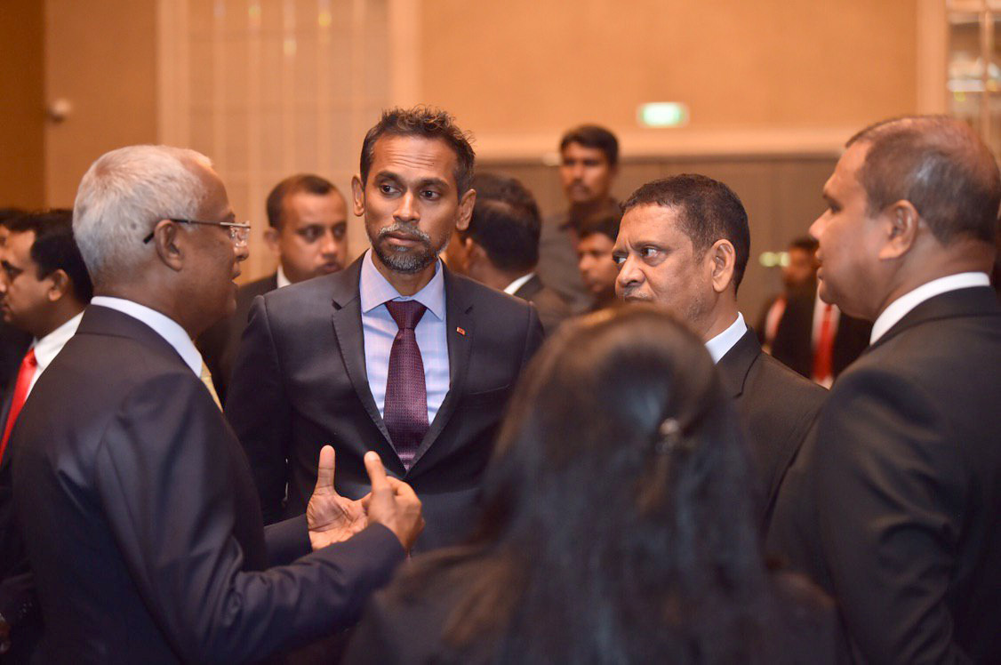 މީގެ އިތުރުން ރައީސުލްޖުމްހޫރިއްޔާ ވިދާޅުވީ ދިވެހިރާއްޖެއާއި ސްރީލަންކާ ކުރިއަރަމުންދަނީ އުއްމީދީ މިންވަރެއްގައި ކަމަށާއި ދެ ގައުމުގެ އިޤްތިޞާދު ކުރިއަރަމުންދަނީ ވަރަށް އެއްގޮތް ކަންތައްތަކެއްގެ މައްޗަށްކަމަށެވެ.