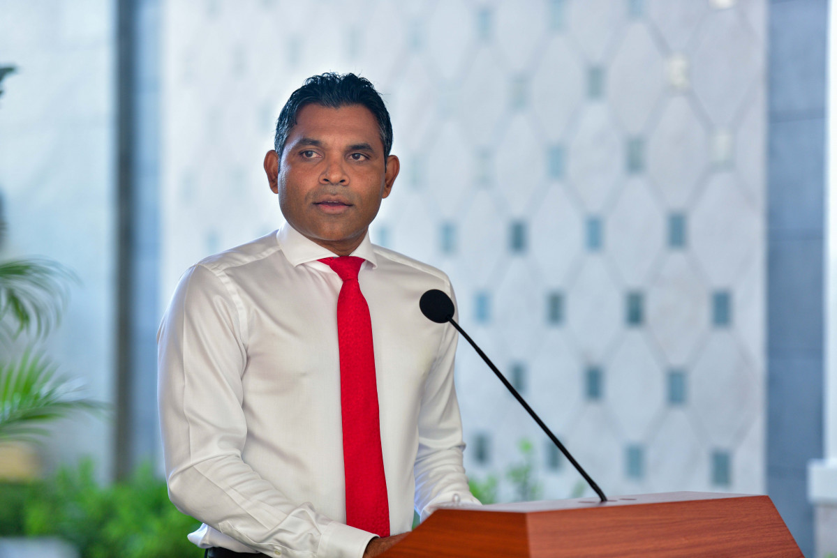 ޙަފުލާގައި ވާހަކަފުޅު ދައްކަވަމުން ރައީސުލްޖުމްހޫރިއްޔާގެ ނާއިބު ވިދާޅުވީ ދުނިޔޭގެ ކެންސަރުބަލީގެ ދުވަސް ފާހަގަކުރަމުންދާއިރު ވިސްނާލަންޖެހޭ ވަރަށް ބައިވަރު ކަންތައްތަކެއް އެބަހުރިކަމަށެވެ.